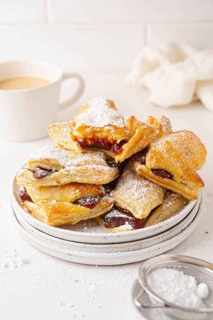 Guava Pastry