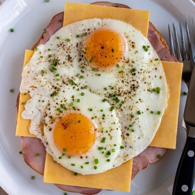Egg & Cheese Sandwich