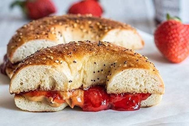 Bagel with Peanut Butter & Jelly